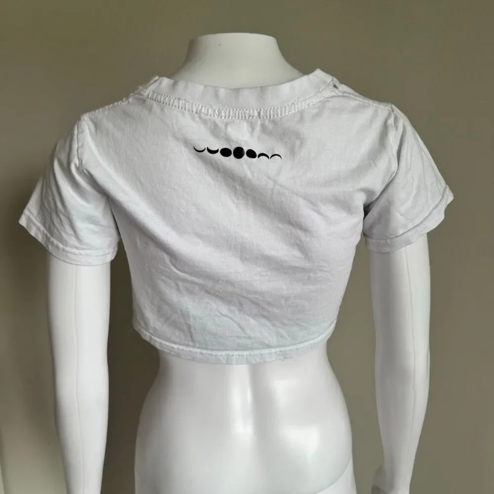 ENHYPEN World Tour Fate Crop T-Shirt Streetwear White Size XS/S Japan - Picture 6 of 7